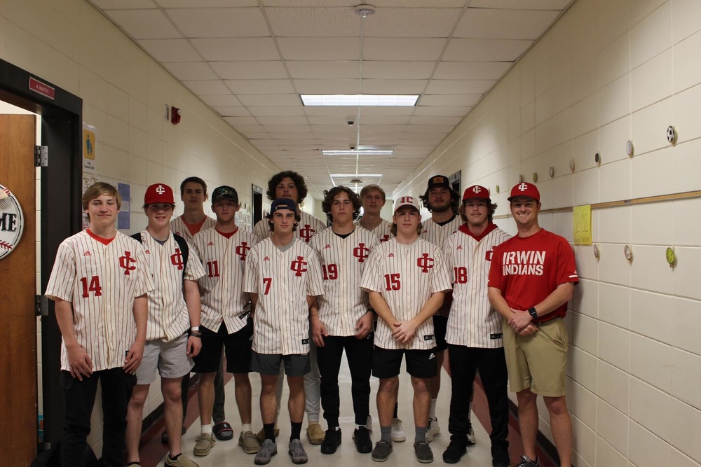 ICHS Baseball Team Reads to ICES Students